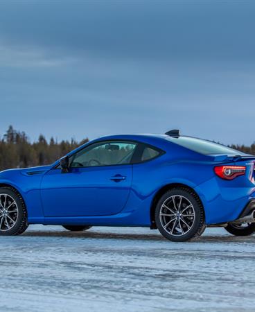 SUBARU-BRZ-lr-10